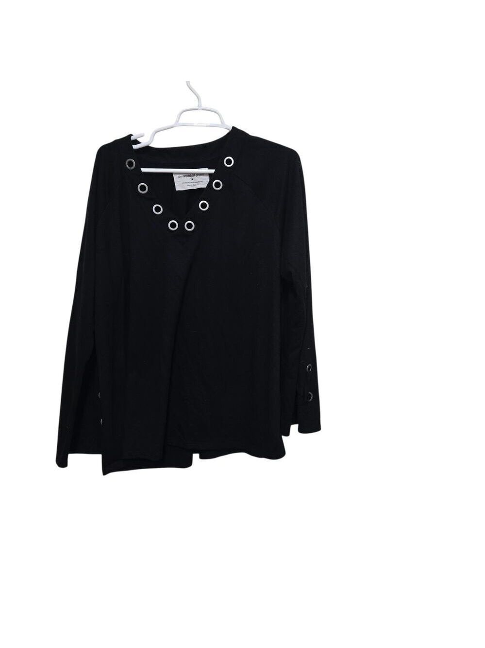 The Sweatshirt Project 1X Black Grommet V Neck Knit Tunic Top
